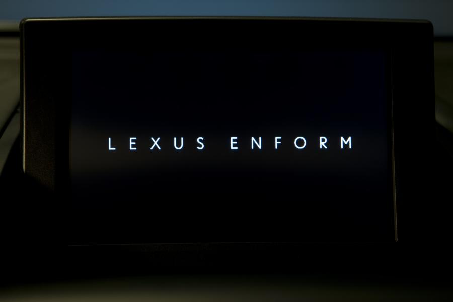  Lexus HS250h 2009 года  (фото 43 из 273)